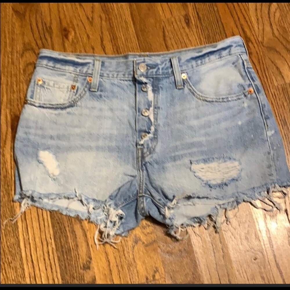 Levi’s 501 shorts